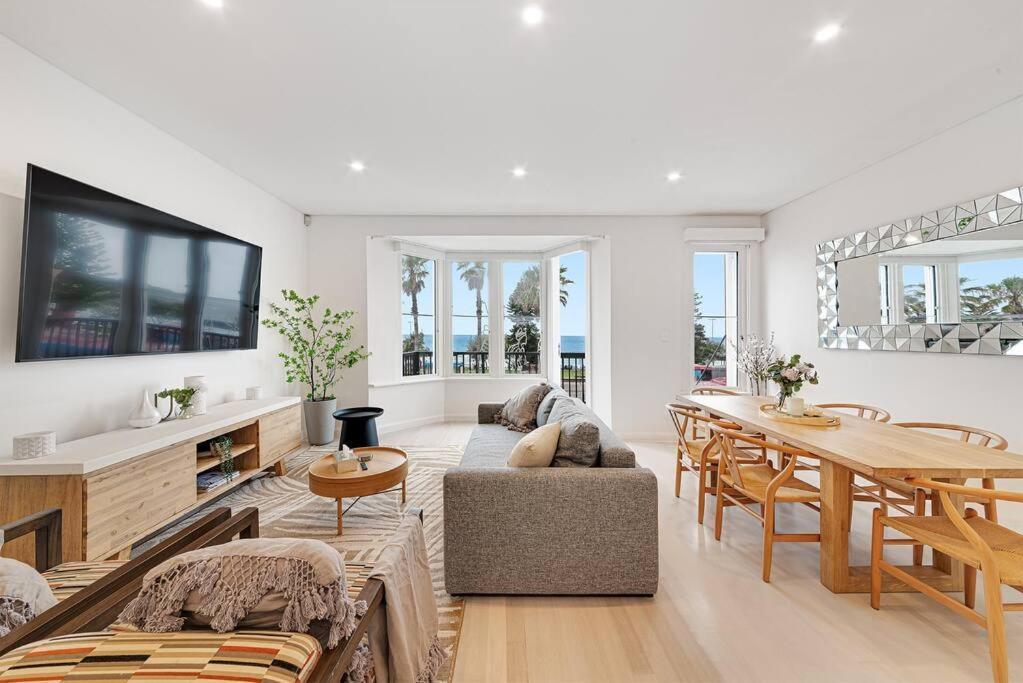 Apartment Hazel U2 Beachfront With Balcony And 2 Bedrooms *